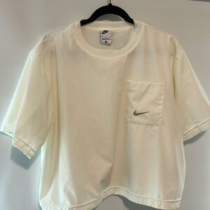 Nike crop workout top